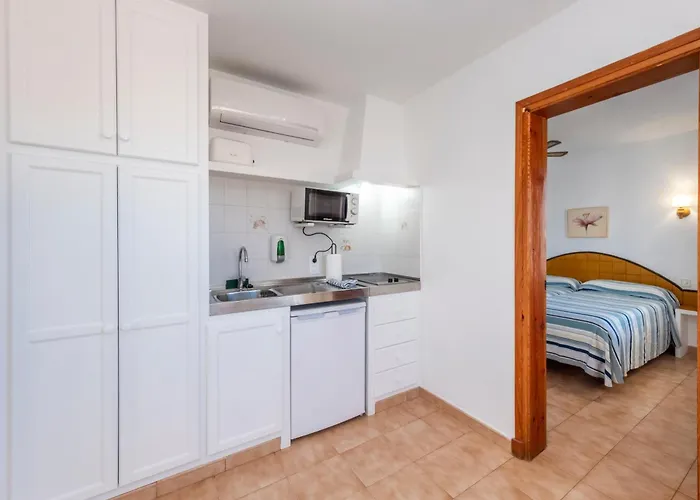 Apartment Sol Ponent Cala Blanca (Menorca)