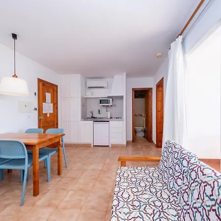 Sol Ponent شقة كالا بلانكا